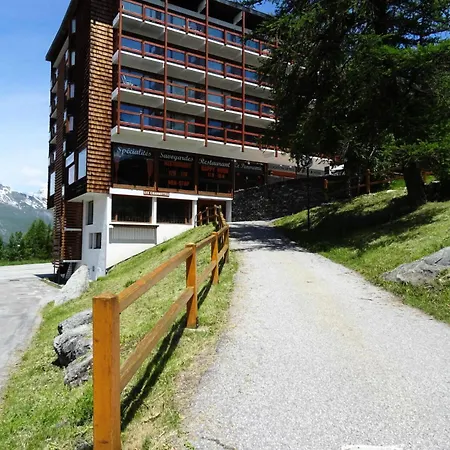 Les Charmettes - De Charme 2 Pieces 4 Personnes A Arc 1600 Proche Des Pistes Et Des Commerces Mae-2199 Apartment